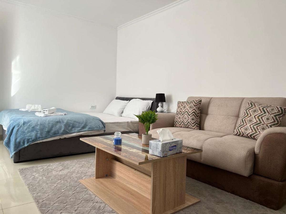 Ndl Downtown Cluj Aparthotel Esterno foto